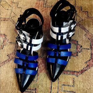 2013 Kenneth Cole Retro Pointed-Strap Women's Heels in Black, White & Blue